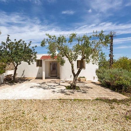 Trullo Il Karrubo Villa Ostuni Exteriör bild